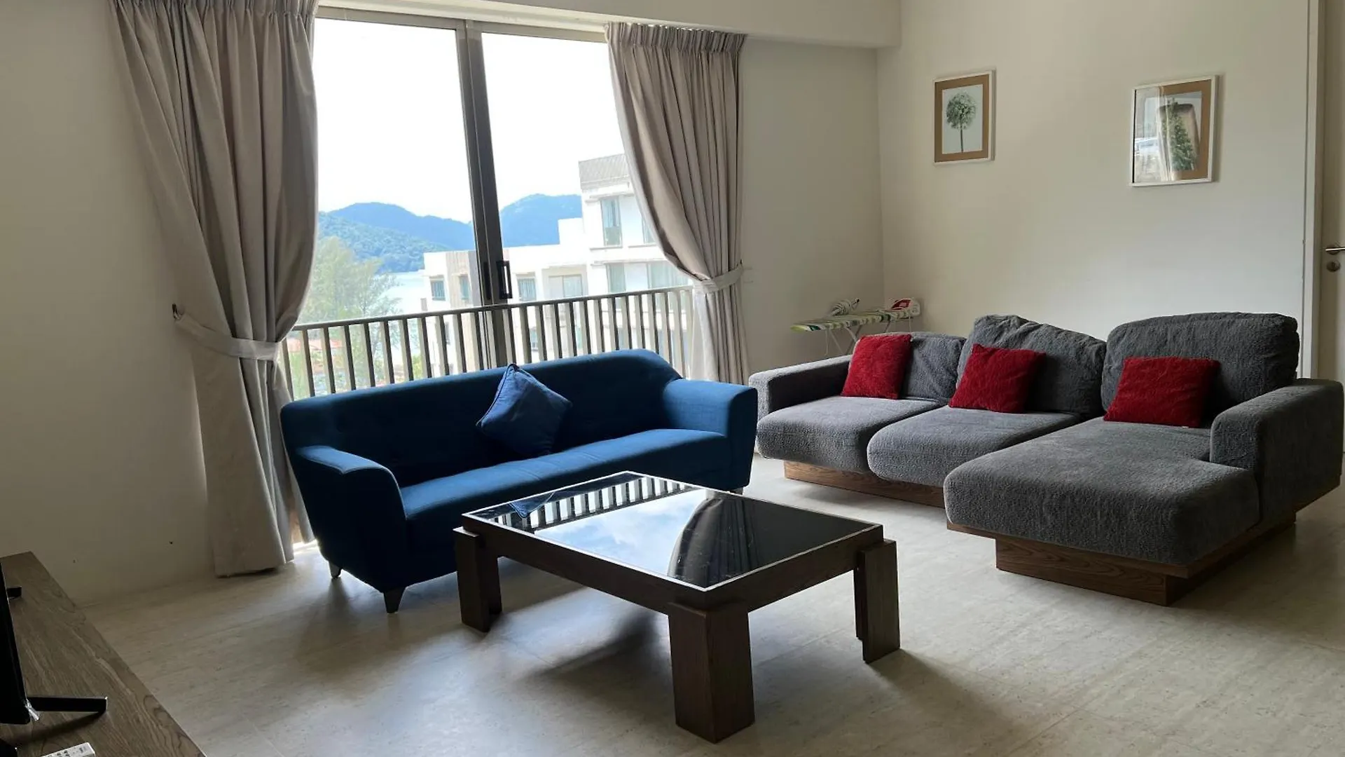Apartamento By The Sea @ Luxury Suites, Batu Ferringhi