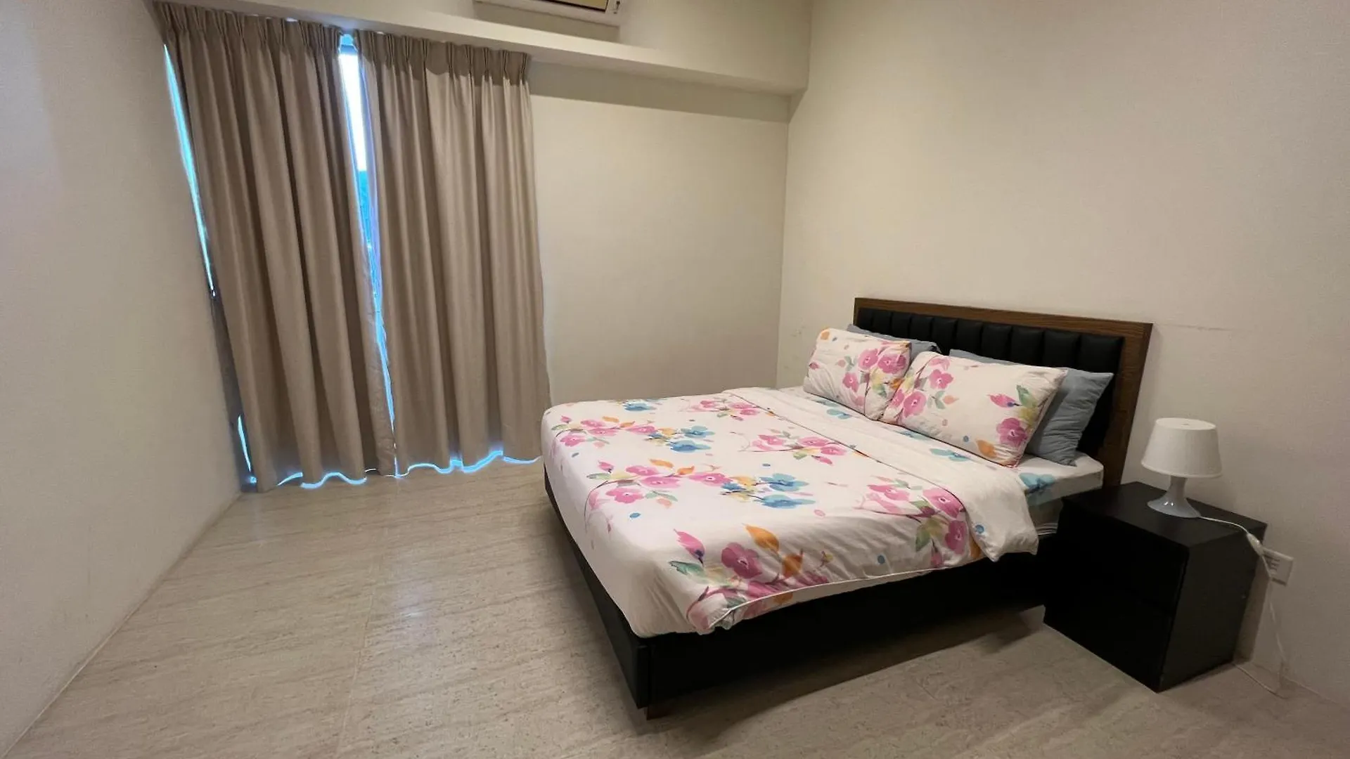Apartamento By The Sea @ Luxury Suites, Batu Ferringhi